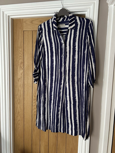 Hobbs navy and white striped